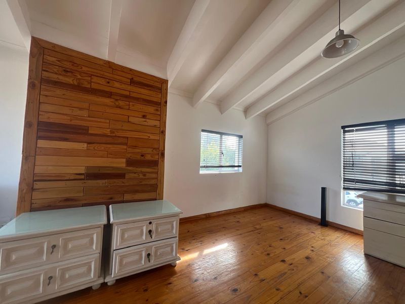 Separate Entrance Furnished Studio with Large Sunny Balcony - Photo 4
