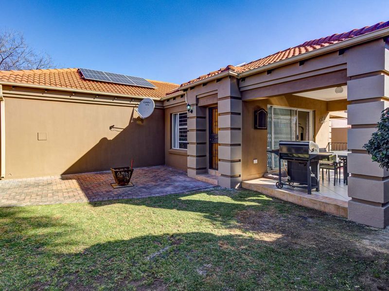 SAFE AND SECURE - Photo 2