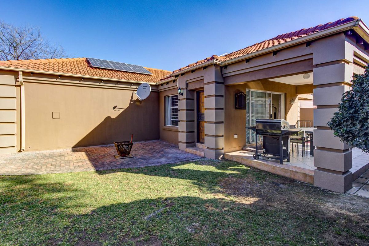 SAFE AND SECURE - Photo 2