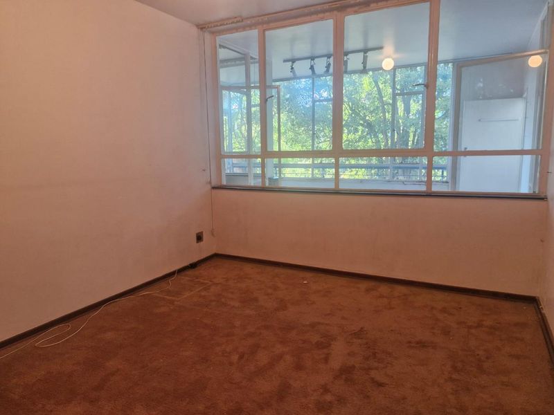 2 Bedroom Apartment for sale - Photo 10