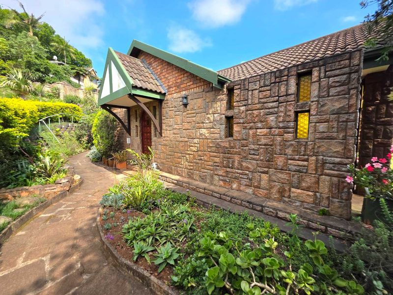 3 Bedroom Freehold Home for Sale | Greenvale Village Estate | Hillcrest - Photo 5