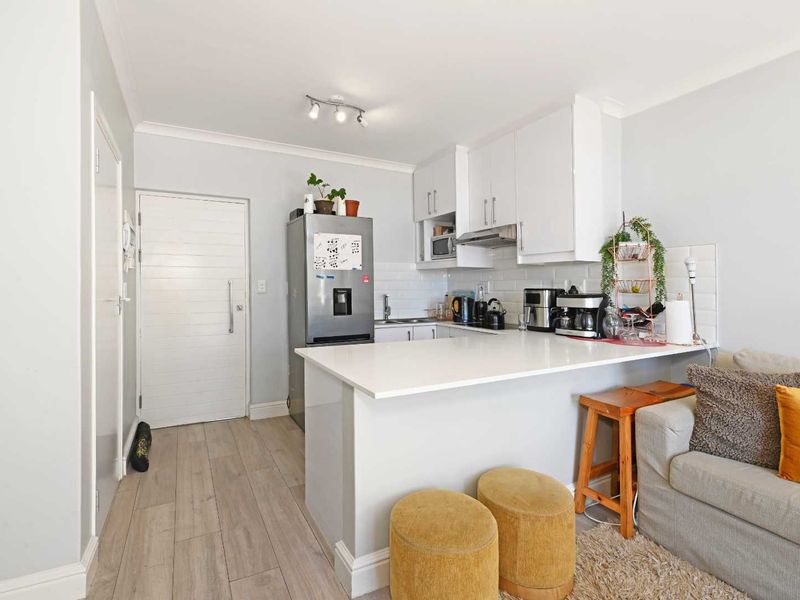 Light-Filled North-Facing Duplex with Mountain Views | Kenilworth Upper - Photo 7