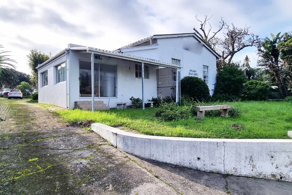 Prime Redevelopment Opportunity on Main Road in Tokai/Retreat - Photo 2