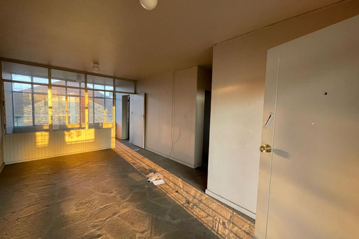 Welcome to your new home! - Photo 2