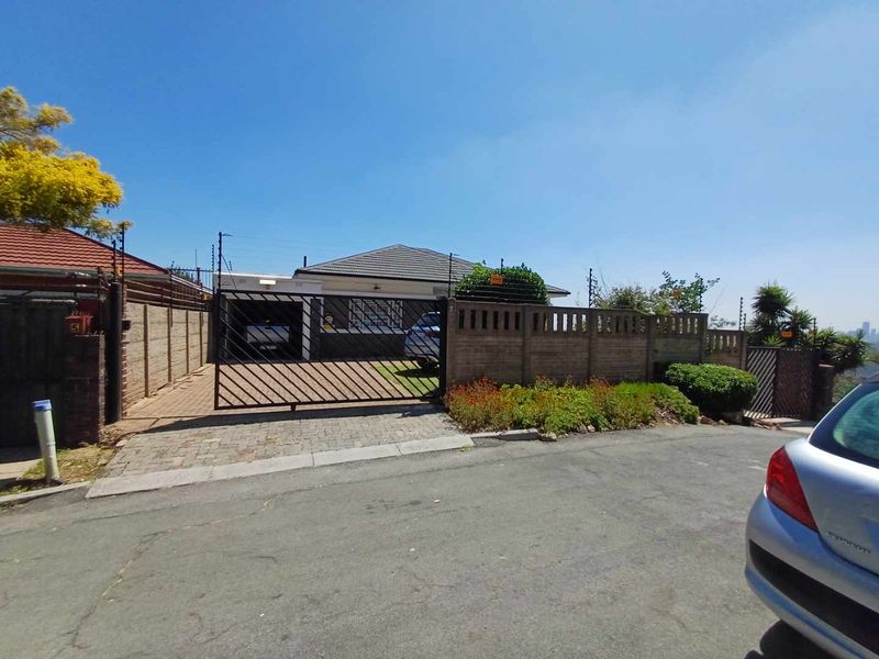 Rosettenville Ext,Charming 3 bedroom house - Photo 2