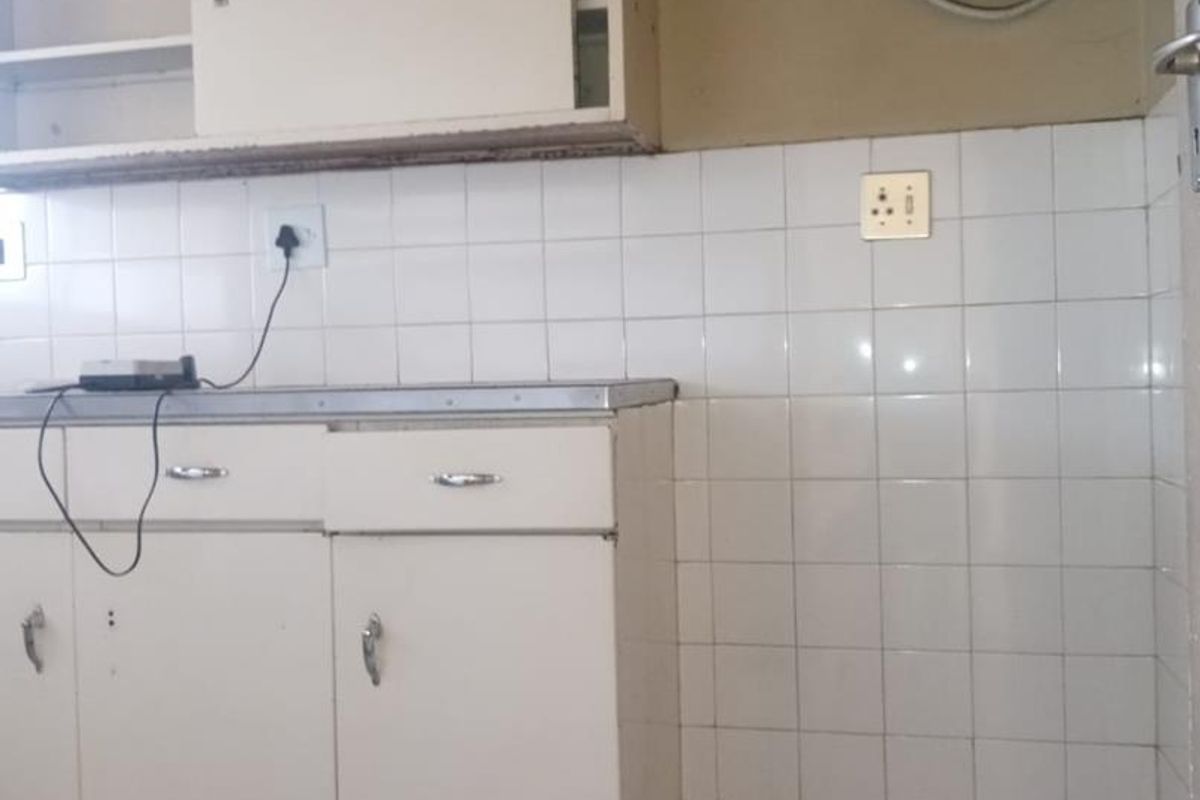 1.5 BEDROOM FLAT TO RENT IN SUNNYSIDE - Photo 4