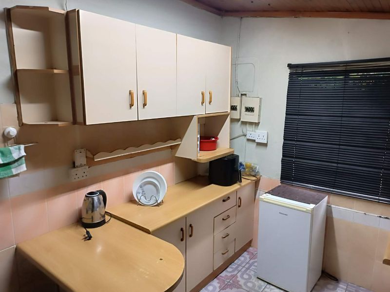 🏡 Charming 3-Bedroom Home for Rent – Northdale - Photo 9