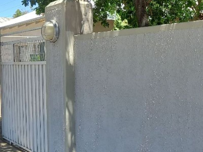 High demanded location 2 Business Properties for Sale- Nearby Maerua Mall N$ 13.8mill - Photo 2