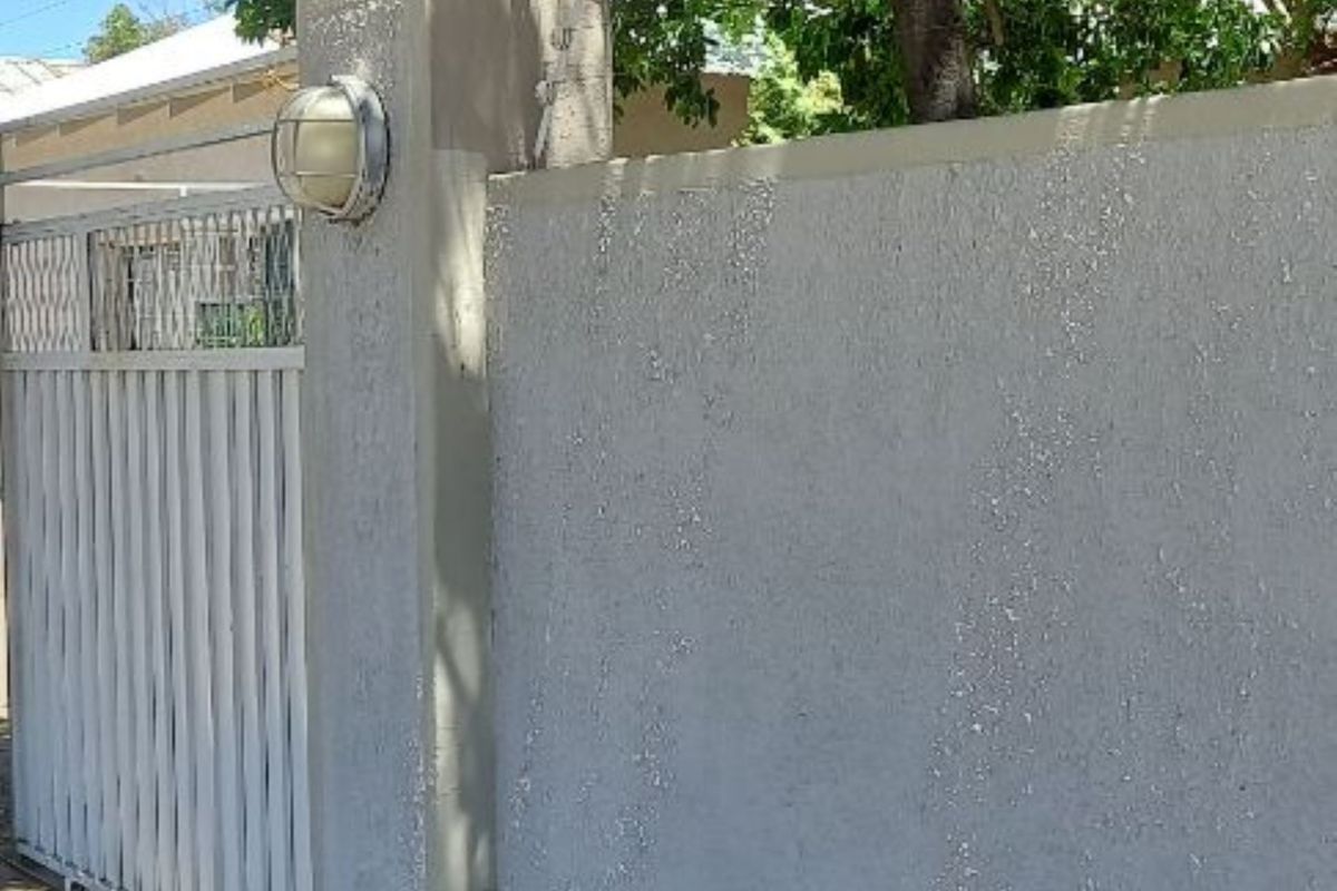 High demanded location 2 Business Properties for Sale- Nearby Maerua Mall N$ 13.8mill - Photo 2