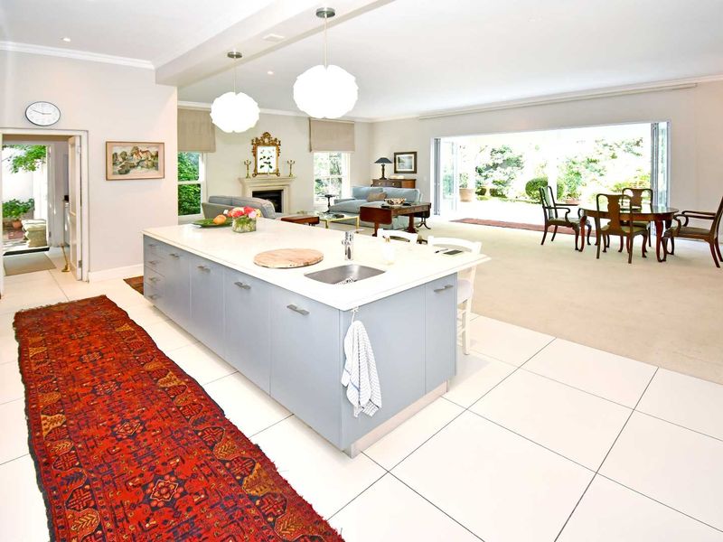 Luxury living within a secure Bryanston enclosure - Photo 6