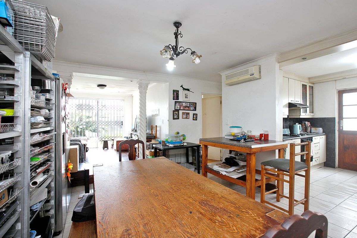 DELIGHTFUL, CHARMING AND RELAXED - Photo 4