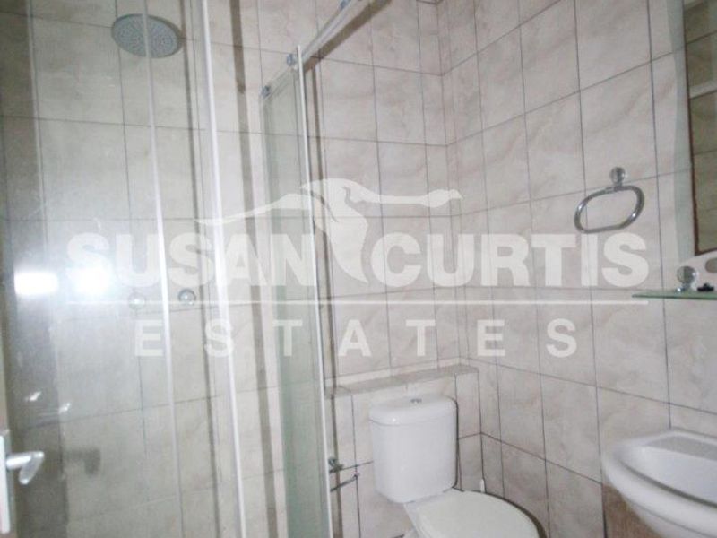 2 Bedroom Apartment - Photo 4