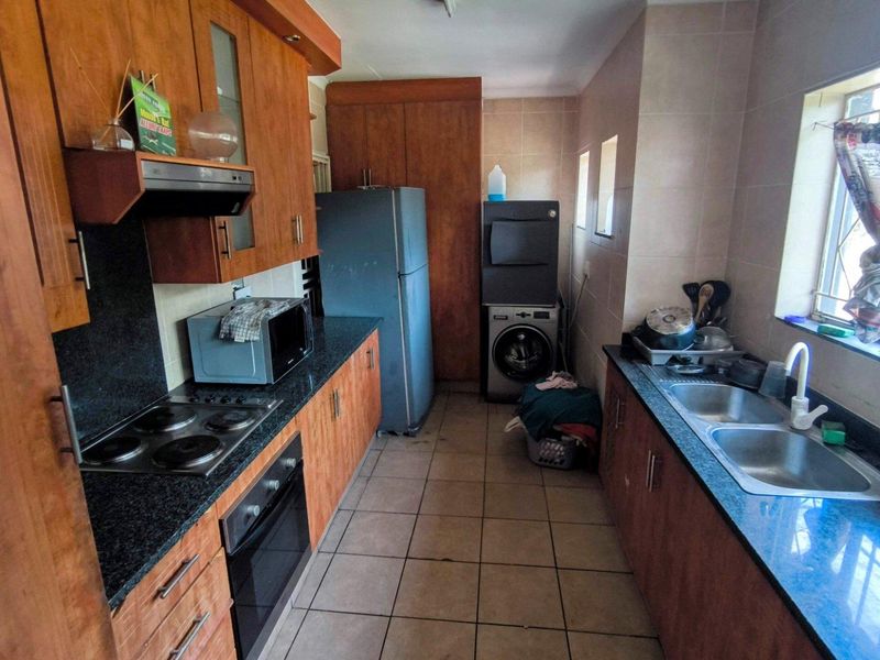 Perfect starter home! - Photo 3