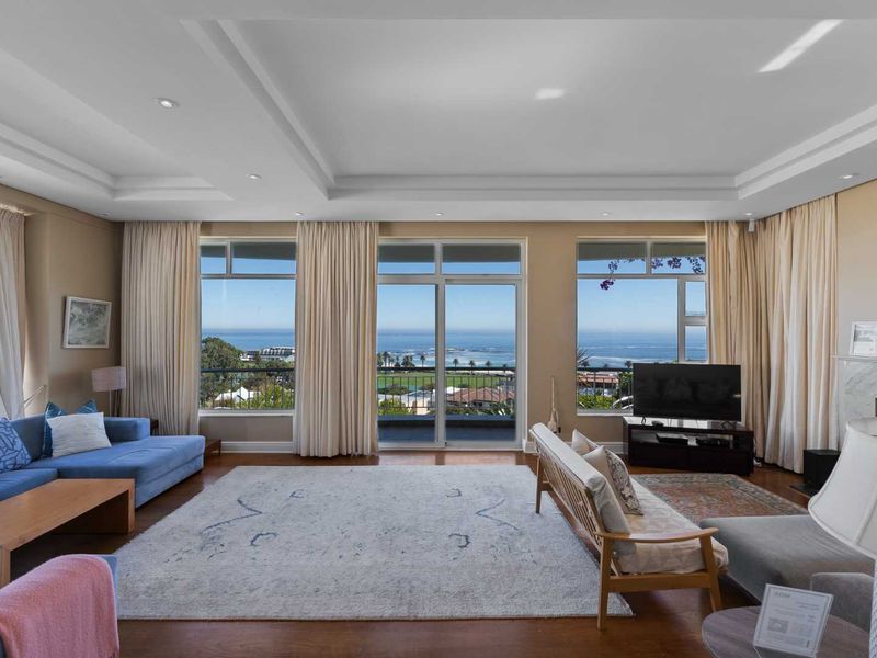 Uninterrupted Panoramic Sea Views - Photo 4