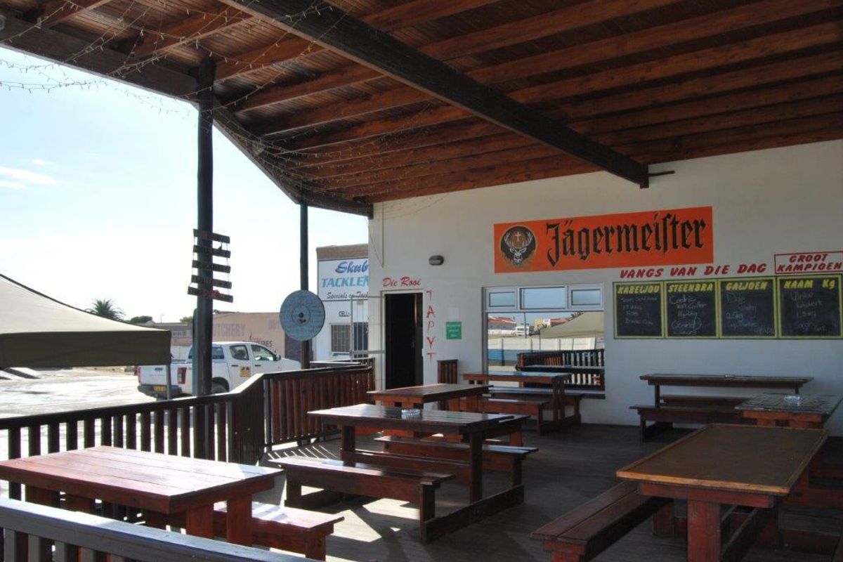 World renowned Skubbe Bar for sale - Photo 3