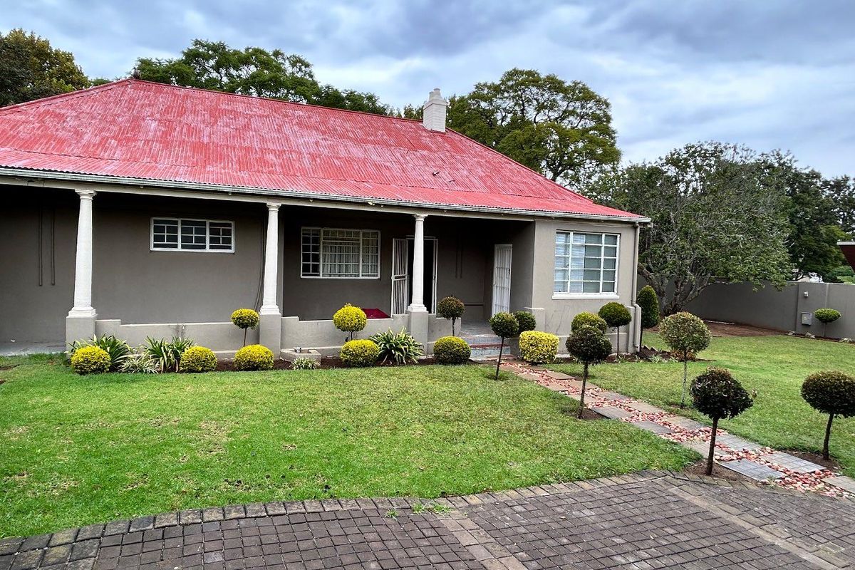 3 bedroom house for sale in Vryheid - Photo 5