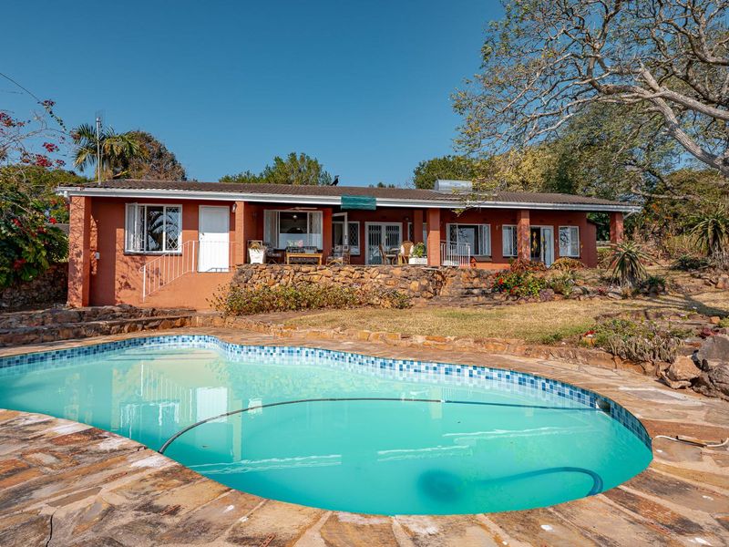 Character Home, Cottage & Endless Possibilities with Unrivalled Views - Photo 1