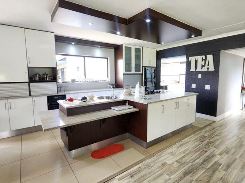 6 Bedroom Vacant Land / Plot For Sale in Blue Saddle Ranches, Midvaal - Photo 2