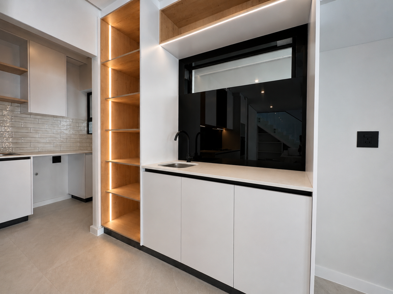 Bespoke 4 Bedroom Luxury Home with Designer Finishes in Sandown, Blouberg. - Photo 8