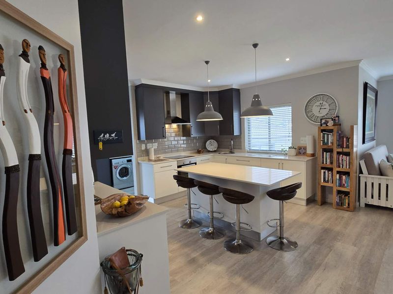 Secure Coastal Retirement Living with Full Care Centre Support – Bardolino Lifestyle Village - Photo 10