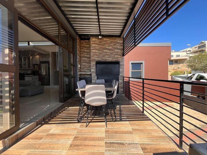 3 Bedroom House For Sale in Elisenheim - Photo 6