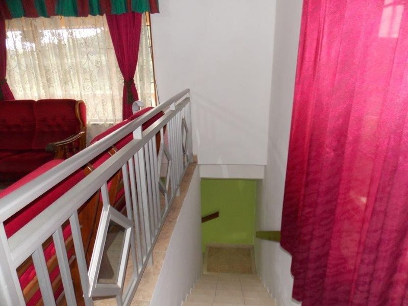 WELL MAINTAINED AND NEAT 5 BED HOUSE IN KHARWASTAN - Photo 5