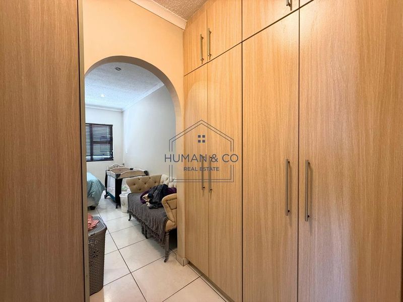 Modern 3-bedroom Townhouse in central area; Walvis Bay - Photo 9