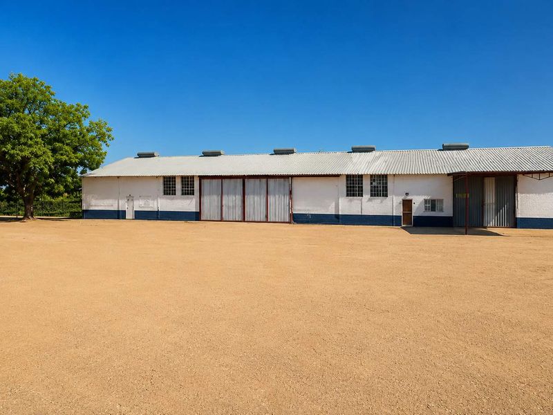 Industrial Property for Sale, Otjiwarongo, Namibia - Photo 4