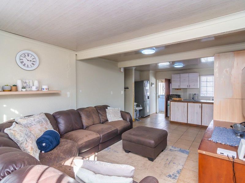 A Place to call Home - Photo 2