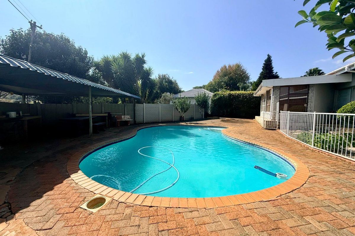 Beautiful 4 bedroom house for sale in Vryheid - Photo 4