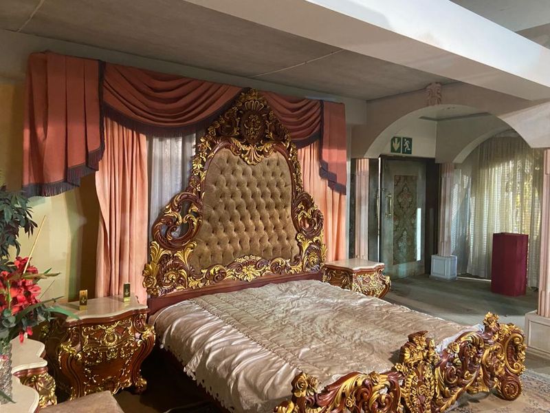 Versatile Industrial Property in Prime Location - Photo 9