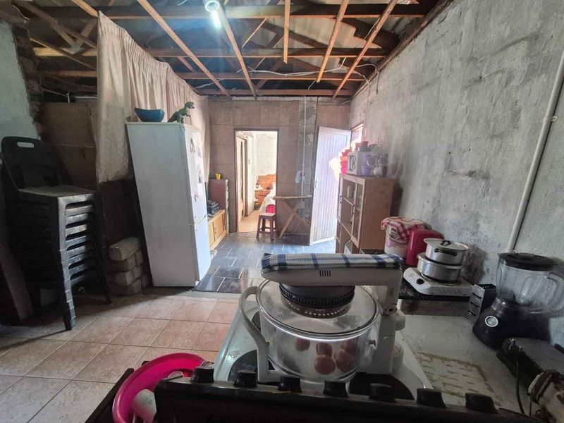 HOUSE FOR SALE-CLAREMONT - Photo 3