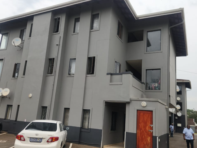 Apartment Building Durban North - Photo 2