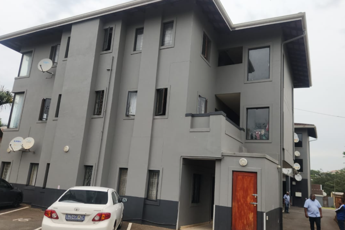 Apartment Building Durban North - Photo 2