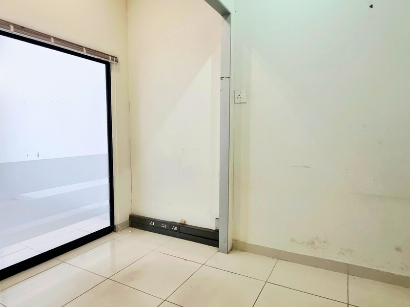 Commercial Space to Rent | Somerset Park - Value Rental, Fibre-Ready, Quick N2/M41 Access - Photo 4