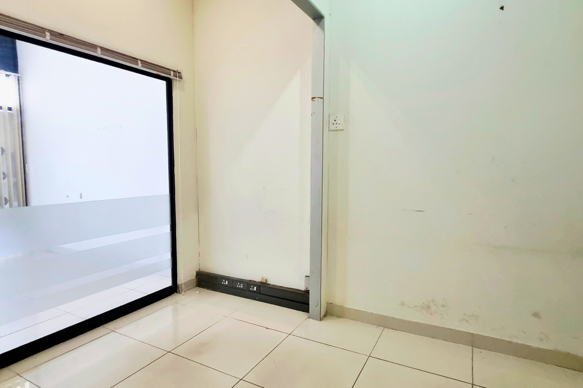 Commercial Space to Rent | Somerset Park - Value Rental, Fibre-Ready, Quick N2/M41 Access - Photo 4