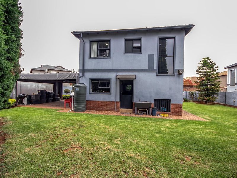 3 Bedroom Meyersig Estate family home - Photo 2