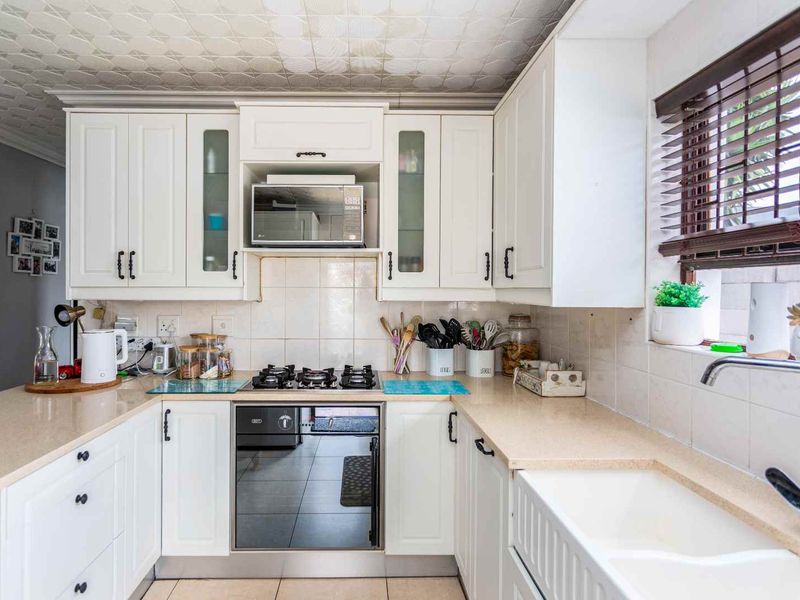 Prime Parklands Property - Photo 9