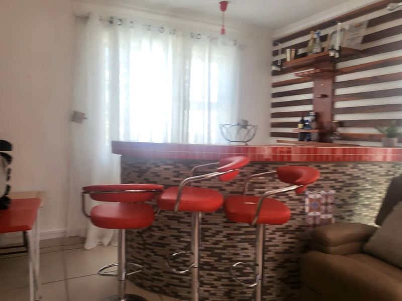 DOUBLE-STOREY HOUSE FOR RENT IN CIMBEBASIA - Photo 3