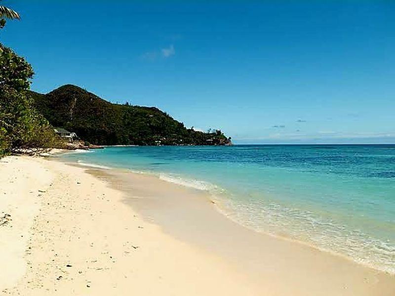 Prime residential/tourism development beachfront land - Photo 4