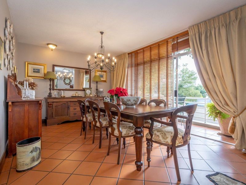 Charming Multi-level Property in Westdene - Photo 4