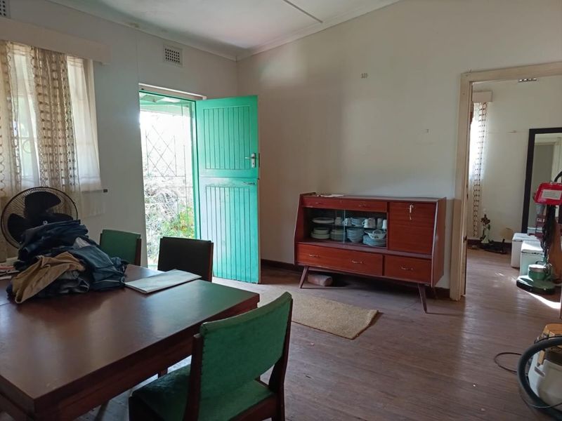 Ocean View Drive, Bluff - Charming Home with Spacious Flatlet and Huge Potential! - Photo 5