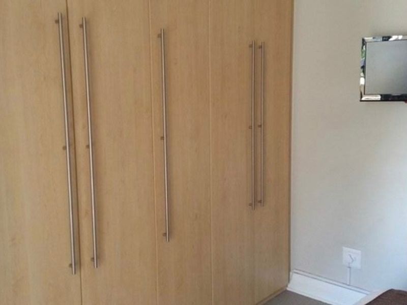 1 BED FULLY FURNISHED MODERN APARTMENT MORNINGSIDE FOR SALE - Photo 5