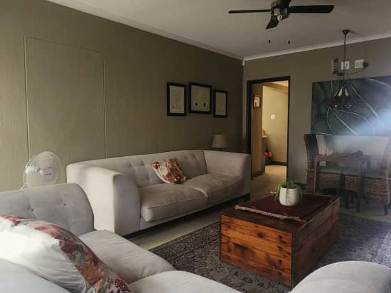 Elegant Home For Sale - Walvis Bay - Photo 4