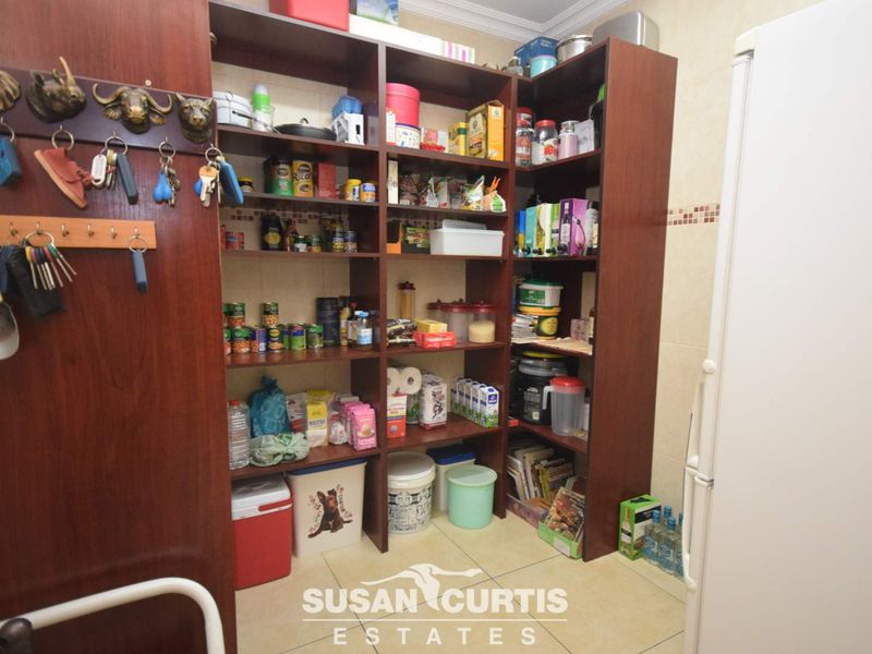 5 BEDROOM HOUSE FOR SALE IN EXT 11, VINETA NORTH - Photo 9