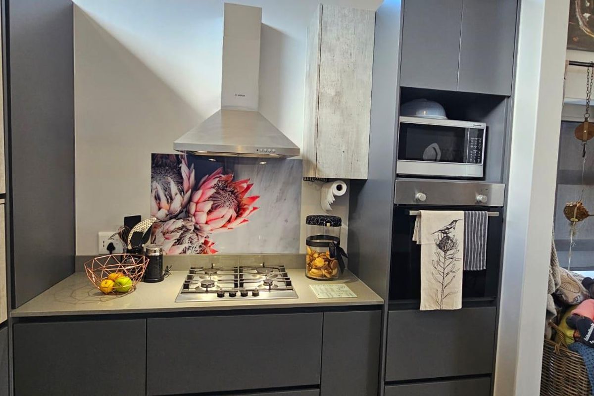 MOST BEAUTIFUL 3 BEDROOM DREAM HOME FOR RENT - Photo 2