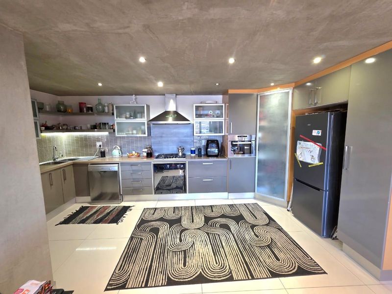 FULLY FURNISHED AVIS LOFTS (Month to Month rental option) - Photo 3