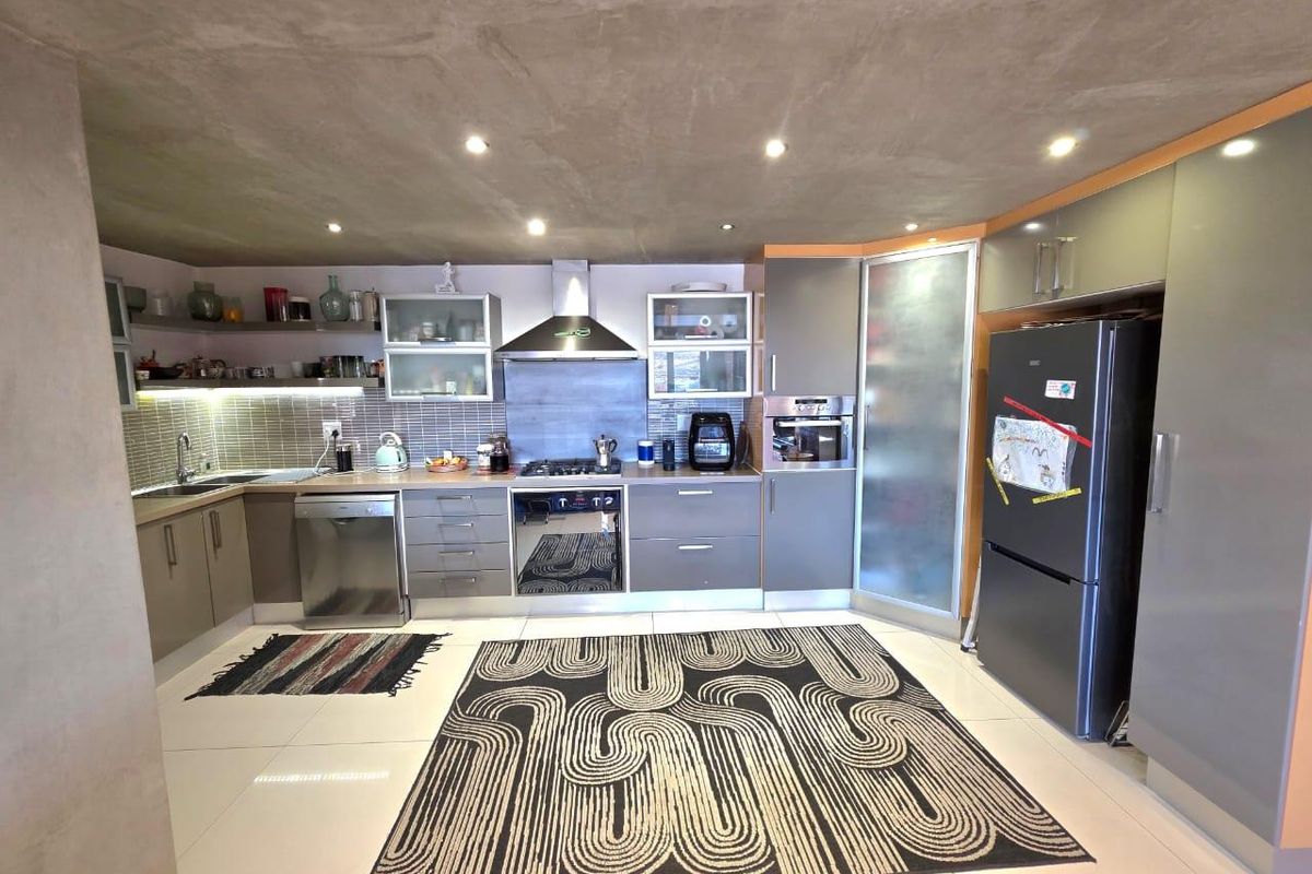 FULLY FURNISHED AVIS LOFTS (Month to Month rental option) - Photo 3