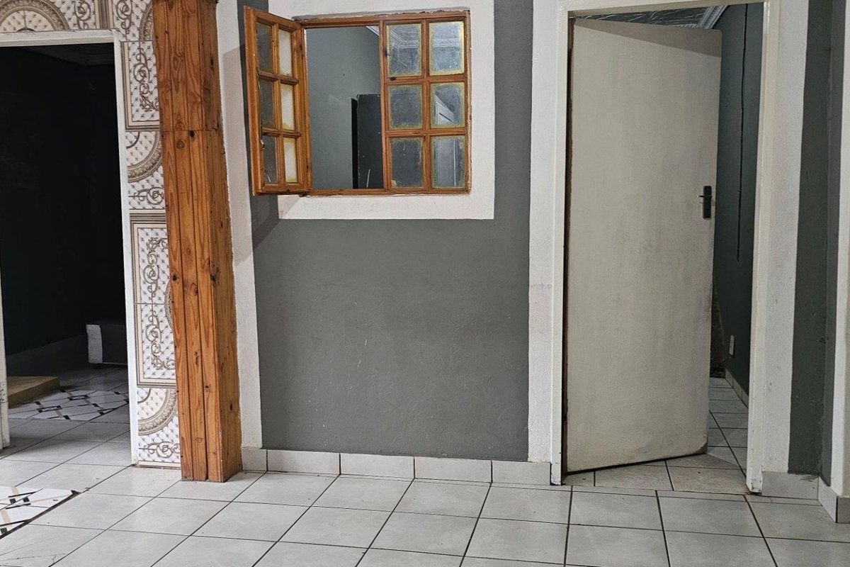 3 bedroom house to rent in Brits - Photo 4