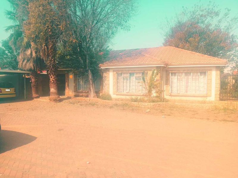 A investment Opportunity in Groeneweide Boksburg Endless Possibilities Await - Photo 10